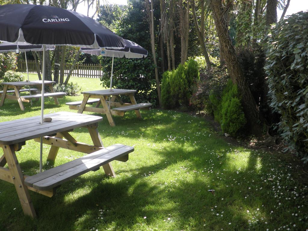 Longfrie Inn Saint Saviour Esterno foto