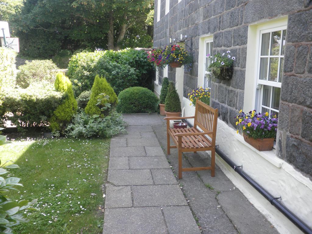 Longfrie Inn Saint Saviour Esterno foto